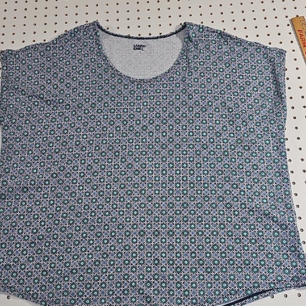 Lands End Tee Sz 1X Like new